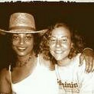 Meet your Posher, Consuela